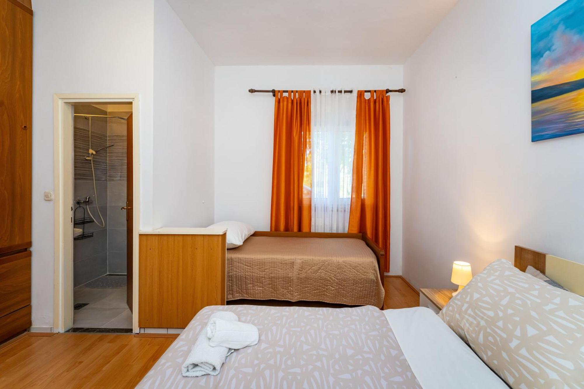 Apartmani Tinka ستاريغغاد باكلينتسا المظهر الخارجي الصورة